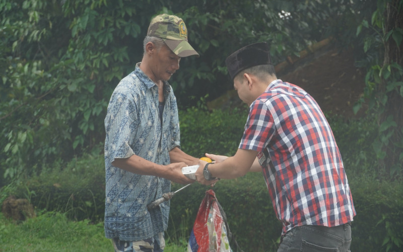 Pembagian Jumat Berkah