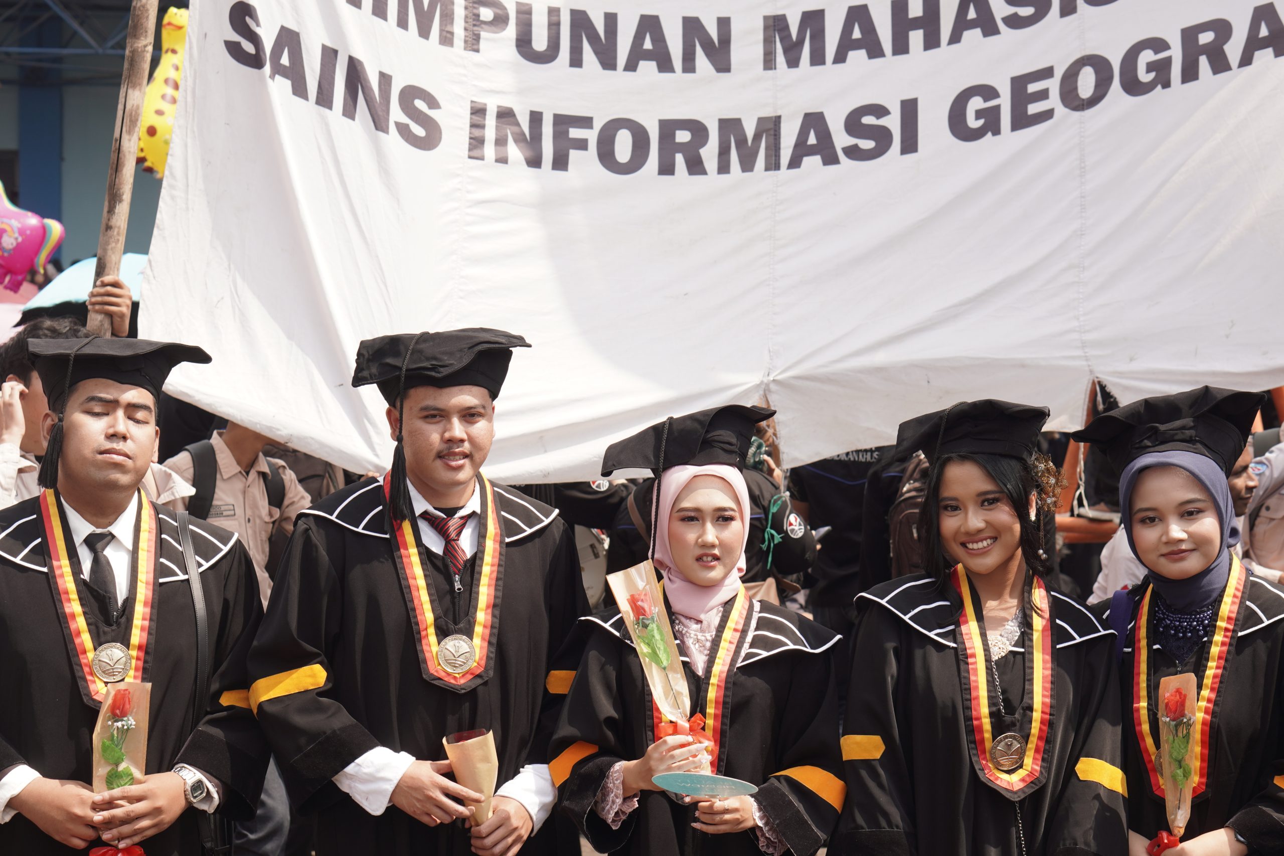 Wisuda 5
