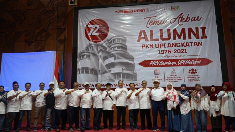 Temu Akbar Alumni PKn UPI: PKN Berdaya, UPI Melesat, Satukan Alumni Lintas Angkatan