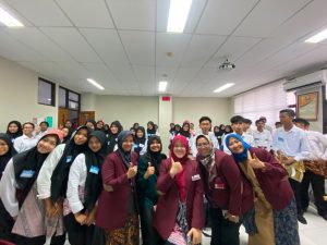 Sambut Mahasiswa Baru, Prodi Pendidikan Kewarganegaraan Perkenalkan Para Dosen