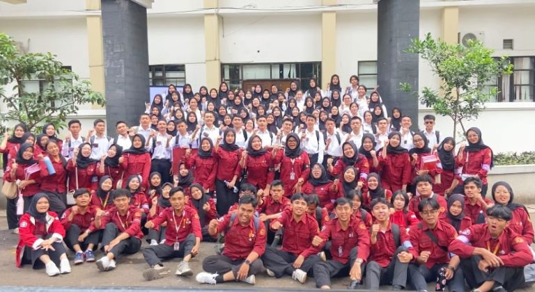 Masa Bimbingan III HMCH UPI: Bangun Kepemimpinan Mahasiswa Baru melalui Kolaborasi dan Kebersamaan