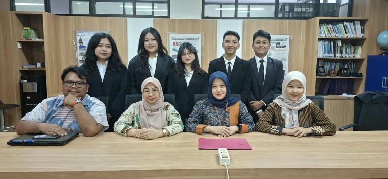 [MRL News] Lima Mahasiswa Angkatan 2022 Program Studi Manajemen Resort dan Leisure Raih Predikat Cumlaude dalam Yudisium Kelulusan